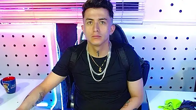 Darko0717 online show from 27, 11, 2025