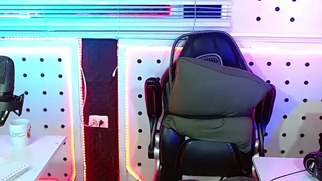 Darko0717 online show from 26, 11, 2025