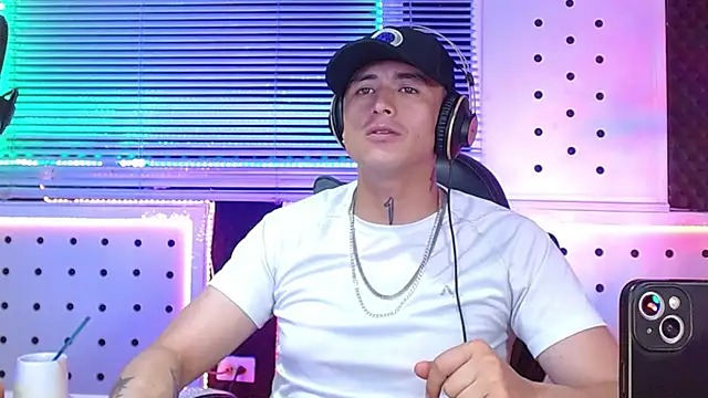 Darko0717 online show from 6, 3, 2026