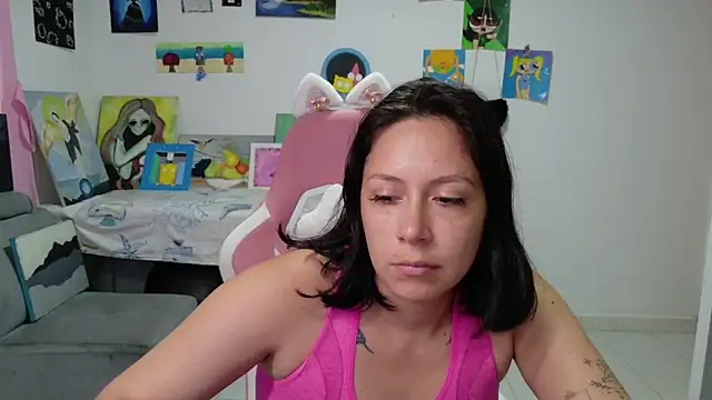 MommyMiaWs online show from 4, 7, 2026