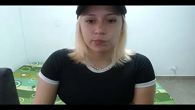 MommyMiaWs online show from 9, 2, 2025