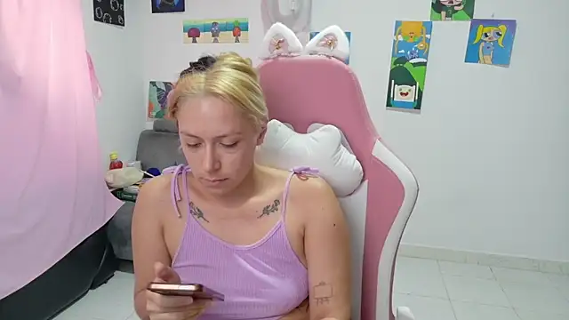 MommyMiaWs online show from 11, 2, 2026