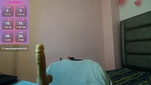 samanthaanderson  online show from 15, 2, 2025