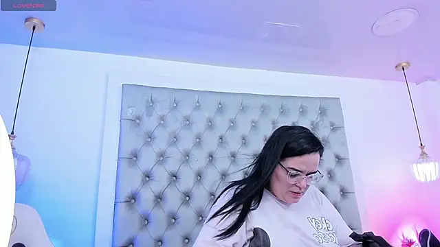 Snapshot of anette_cooper chatting on 30, 6, 2026 anette cooper online show from 30, 6, 2026