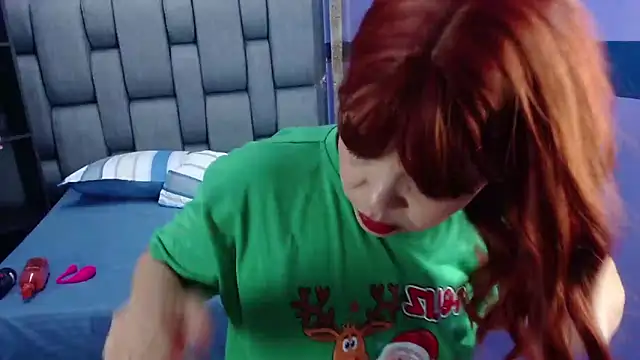 Abril Beltran  online show from 15, 12, 2025