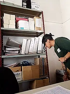 estefyzapata online show from 10, 2, 2026