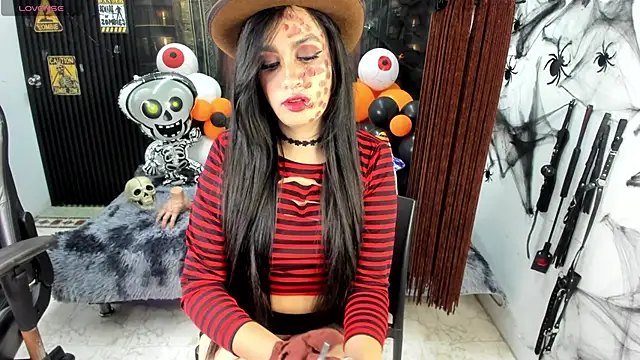 criss 21  online show from 29, 10, 2025