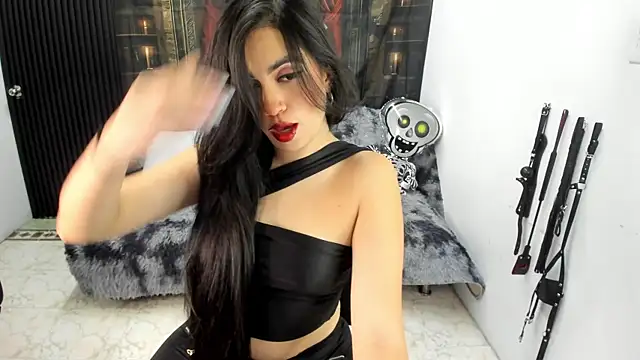 criss 21  online show from 27, 11, 2025