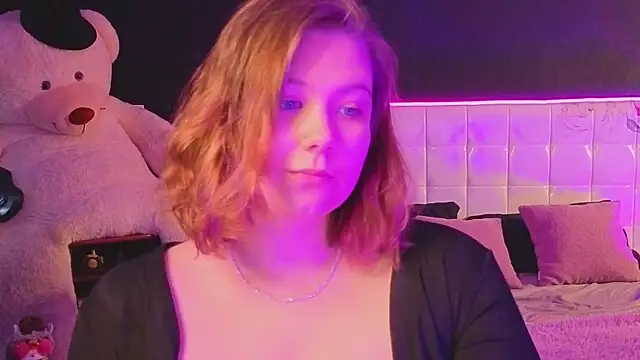 DjennaPalme online show from 26, 11, 2025