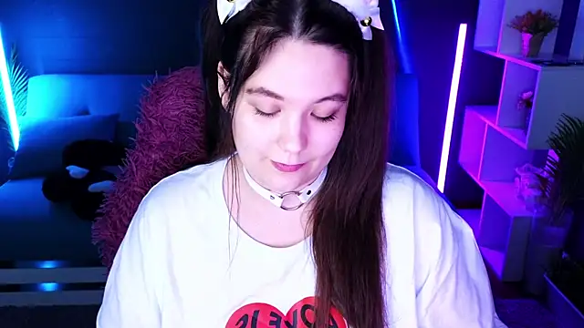 DjennaPalme online show from 15, 1, 2025