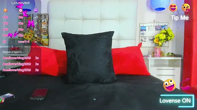 Snapshot of cinthya_walker1 chatting on 29, 4, 2026 cinthya walker1 online show from 29, 4, 2026