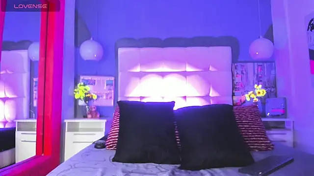 cinthya walker1 online show from 19, 3, 2026