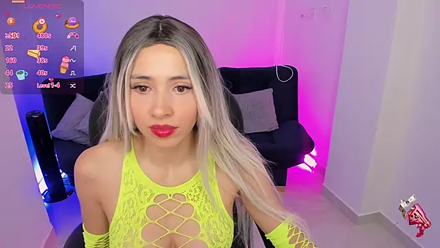 emilly smith 1 online show from 29, 11, 2025