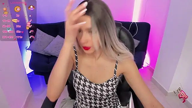 emilly smith 1 online show from 11, 1, 2026