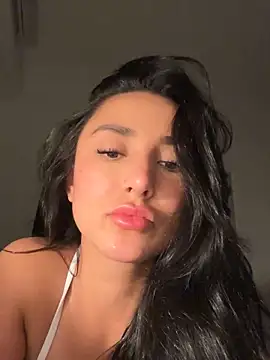 EvaMoet online show from 11, 10, 2025