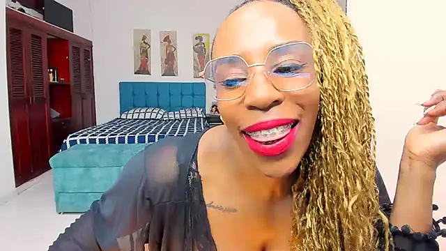 TAYLORR778 online show from 21, 4, 2026