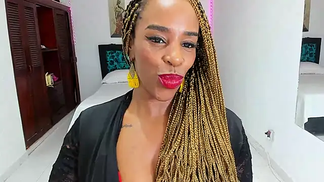 TAYLORR778 online show from 31, 1, 2025