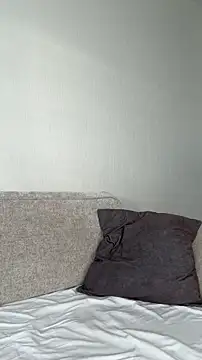 Mia Roxie online show from 17, 11, 2025