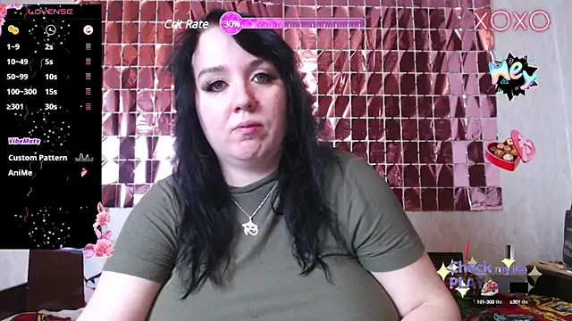 LeonaHarrison online show from 28, 2, 2025