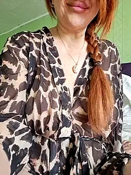 KiraXTender online show from 13, 4, 2026