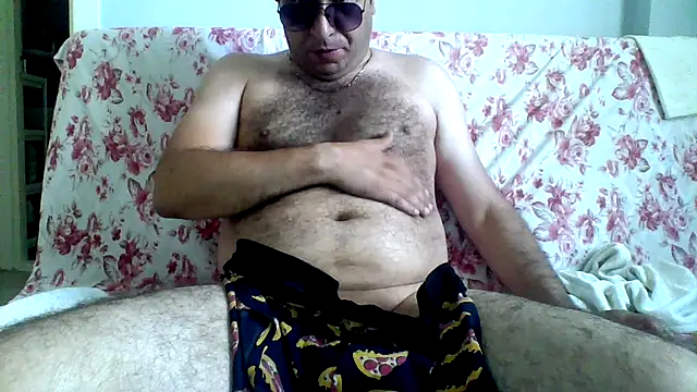 Snapshot of fraud705 chatting on 13, 7, 2026 fraud705 online show from 13, 7, 2026