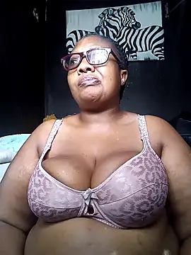 Snapshot of YELLOW_BONE chatting on 14, 3, 2025 YELLOW BONE online show from 14, 3, 2025