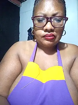 Snapshot of YELLOW_BONE chatting on 16, 3, 2025 YELLOW BONE online show from 16, 3, 2025