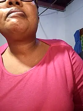 YELLOW BONE online show from 6, 5, 2026