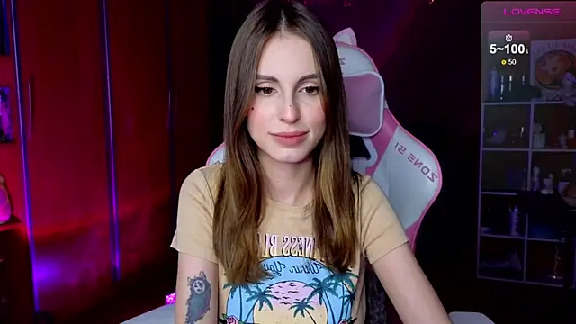 EdelineMaher online show from 27, 11, 2025