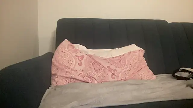 Snapshot of Sasha__Love chatting on 21, 10, 2025 Sasha Love online show from 21, 10, 2025