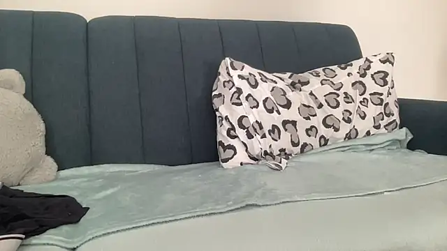 Sasha  Love online show from 8, 3, 2025