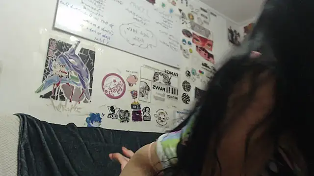 Snapshot of veronica_salas chatting on 24, 5, 2026 veronica salas online show from 24, 5, 2026