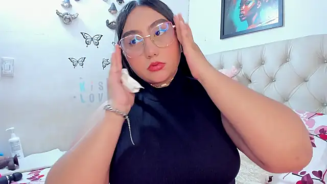 NayaWayne online show from 18, 3, 2026