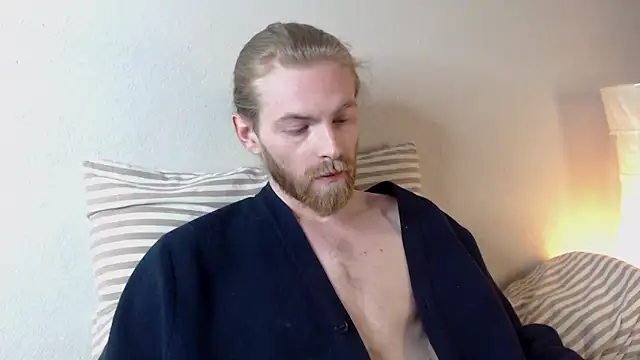 Snapshot of Damien_Bi chatting on 28, 2, 2025 Damien Bi online show from 28, 2, 2025