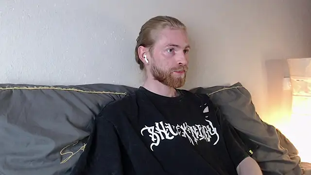 Snapshot of Damien_Bi chatting on 5, 10, 2025 Damien Bi online show from 5, 10, 2025
