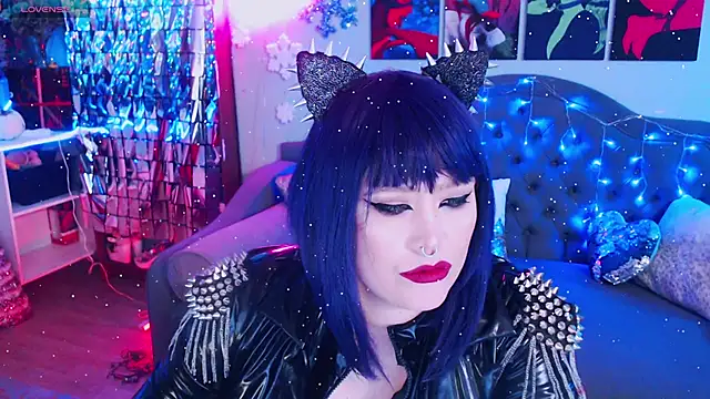 Snapshot of wickedxqueen chatting on 5, 1, 2025 wickedxqueen online show from 5, 1, 2025