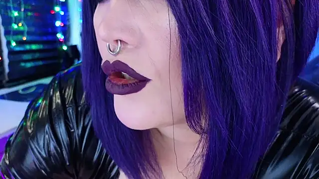 Snapshot of wickedxqueen chatting on 16, 3, 2025 wickedxqueen online show from 16, 3, 2025
