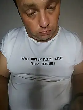 Snapshot of Bury0117 chatting on 23, 10, 2025 Bury0117 online show from 23, 10, 2025