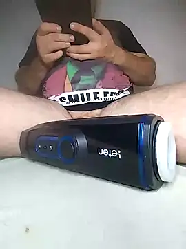 Snapshot of Bury0117 chatting on 24, 11, 2025 Bury0117 online show from 24, 11, 2025