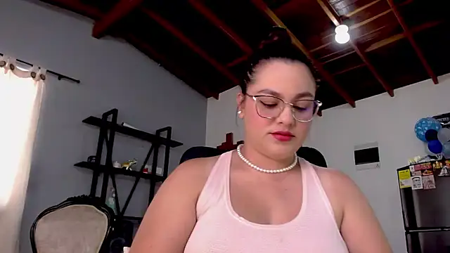 maela1 online show from 3, 11, 2025