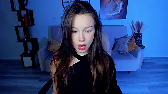 KaitieLove online show from 30, 9, 2025