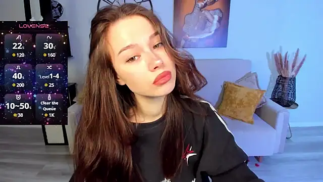 KaitieLove online show from 18, 2, 2025