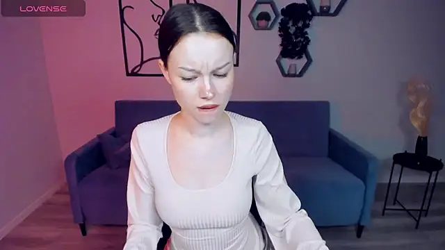KaitieLove online show from 30, 1, 2025