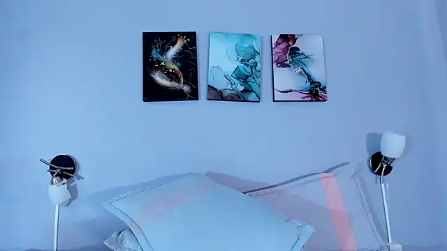 Estrella Duran online show from 19, 4, 2026