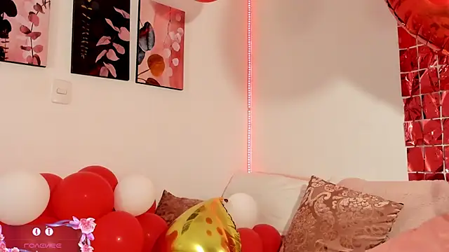 Estrella Duran online show from 13, 2, 2025