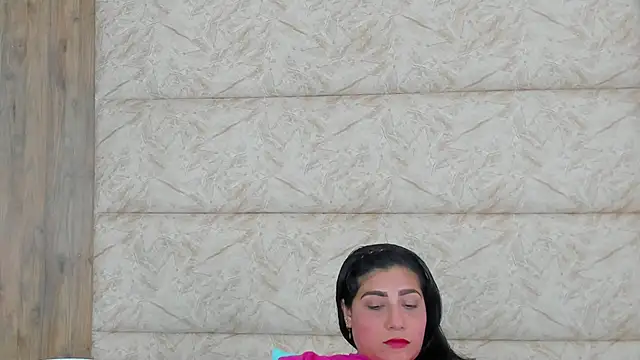 antonellarusso 1 online show from 19, 9, 2025