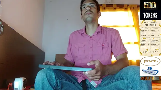 Snapshot of JohanyLatino chatting on 30, 5, 2026 JohanyLatino online show from 30, 5, 2026