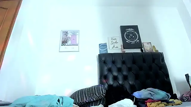 JohanyLatino online show from 14, 2, 2025