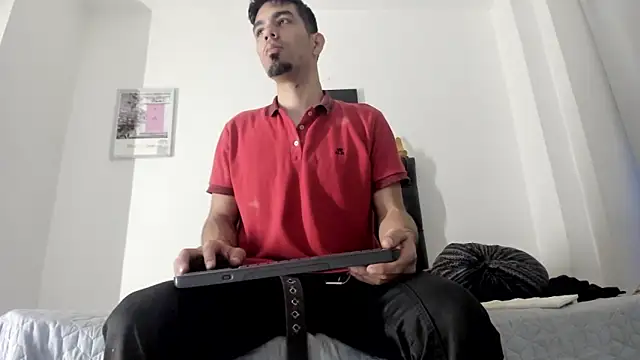 JohanyLatino online show from 11, 3, 2025