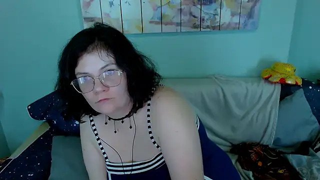 Snapshot of EverlyRays chatting on 18, 7, 2026 EverlyRays online show from 18, 7, 2026